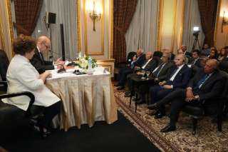 وزير الخارجية يشارك في ندوة ”التحديات بالشرق الأوسط” بحضور مبعوث الرئيس الفرنسي إلى المنطقة