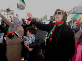 ناشطات ليبيات يدعمن السلام والديمقراطية والوحدة بالبلاد