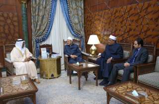 السفير الإماراتي بالقاهرة: نقدر دور الأزهر في ترسيخ المبادئ الإسلامية السمحة