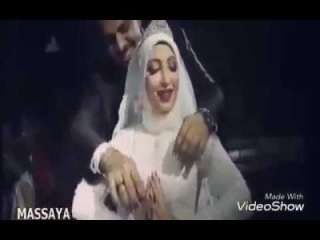 يالفيديو: عروسة مجنونة تعض عريسها وتمنعه من إلباسها الدبلة