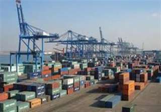 ميناء دمياط يستقبل 5 سفن للحاويات والضائع العامة