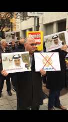 العشرات من المصريون والسوريون والليبيون يتظاهرون ضد قطر في فيينا