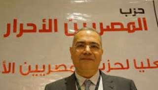 خليل: «أمناء المصريين الأحرار» خفضوا التمويل وطلبوا إخلاء المقر