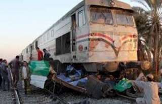 سيارة تقتحم مزلقان الجرف تصطدم بقطار أسوان - القاهرة