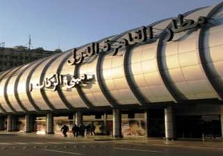 مطار القاهرة يرحل 40 أجنبيا حاولوا التسلل لدول الجوار