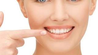 وصفات طبيعية لتبيض الأسنان وإزالة رائحة الفم