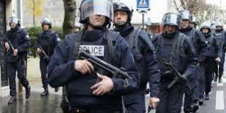 قانون فرنسي جديد يوسع صلاحيات الشرطة في إطلاق النار