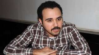 تأجيل قضية أحمد ناجى للحكم 7 مايو المقبل مع استمرار إخلاء سبيله