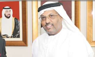 السفير الإماراتي يكرم الفائزات ببطولة الشيخة فاطمة بنت مبارك