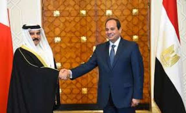 الرئيس عبدالفتاح السيسي وملك البحرين حمد بن عيسي 