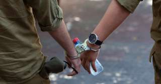 اعتقال ضابطان ”الشاباك” بتهمة سرقة أموال الجهاز الأمنى الأكبر فى إسرائيل