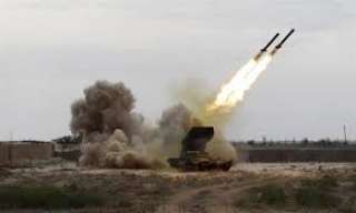 الحوثيون يطلقون صاروخ على مخيم للنازحين شمال اليمن