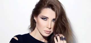 نانسي عجرم تعود إلى لبنان عقب الاحتفال بألبومها الجديد في القاهرة