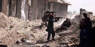 النظام يستهدف القنيطرة وحماة واشتباكات عنيفة بغوطة دمشق
