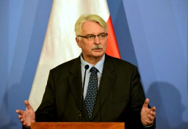  وزير الخارجية البولندي فيتولد فاشيكوفسكي