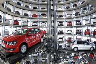 صانعو السيارات في ألمانيا يتفقون على تحديث 5,3 مليون سيارة لخفض الانبعاثات الضارة
