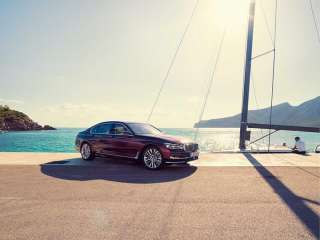 BMW تحتفل بميلاد الفئة السابعة بنسخة مستوحاة من ”اليخوت”
