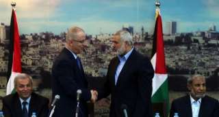 واشنطن تطالب حماس ترك سلاحها إذا أرادت لعب دور بالحكومة الجديدة 