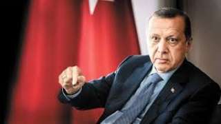 أردوغان يصفي حزبه ويواجه رئيس الحكومة السرية  