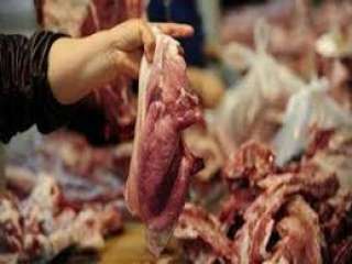 حملة تموينية موسعة على محال اللحوم الفاسدة بالإسكندرية