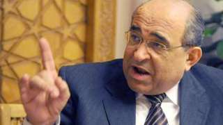 مصطفى الفقي: يمكن اتهام مبارك بأى تهمة إلا أنه يفرط في الأرض