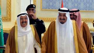 أمير الكويت يهنئ العاهل السعودي بالذكرى الثالثة لتوليه العرش