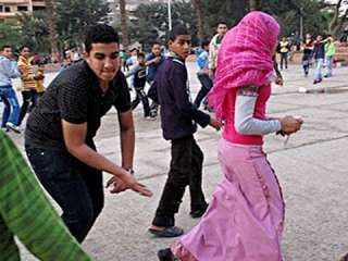 دراسة: 100 % من المصريات لا يتسامحن مع المتحرشين