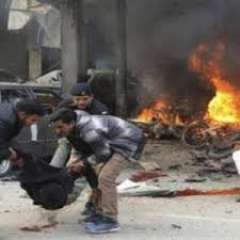 مقتل وإصابة 5 أشخاص في قصف صاروخي علي عدة أحياء بدمشق  