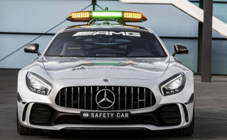 مرسيدس AMG تكشف عن أسرع سيارة أمان لسباقات الفورمولا