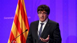 حاكم كتالونيا السابق ينفي ارتكابه جرمًا بإجرائه استفتاء استقلال الإقليم  