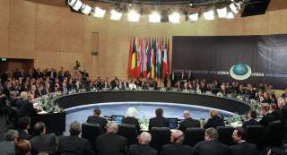 وزراء خارجية ”الناتو” يعقدون اجتماعا لمناقشة العلاقات مع روسيا
