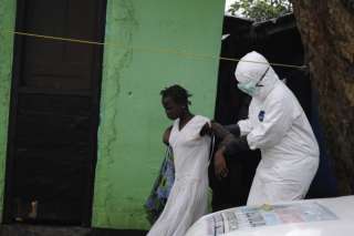 التطعيمات الجماعية لن تمنع تفشي فيروسات إيبولا الجديدة