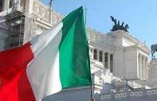 الحكومة الإيطالية الجديدة تتعهد بترحيل المهاجرين 