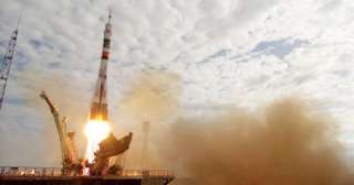 إطلاق صاروخ روسي يحمل قمرا صناعيا من قاعدة ”بليسيتسك” العسكرية