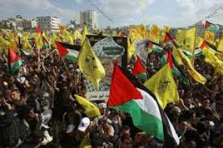 حركة فتح: حماس تروج لــ ”بصفقة القرن” تحت غطاء الأفكار الإنسانية