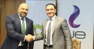 ”WE واتصالات مصر” توقعان اتفاقيتان للتجوال والترابط البينى