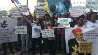 اريتريون يتظاهرون أمام السفارة الإثيوبية في إسرائيل  