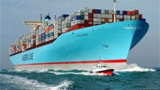 عبور 51 سفينة قناة السويس بحمولات 3.6 مليون طن اليوم