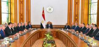 الرئيس السيسى يجتمع بالمحافظين الجدد بعد أدائهم اليمين الدستورية