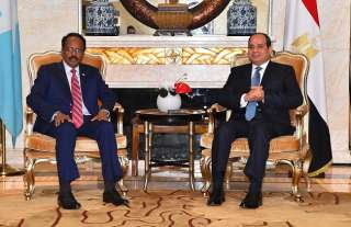 السيسي يستقبل الرئيس الصومالى بمقر إقامته فى ببكين