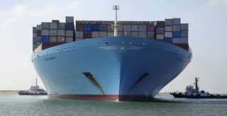 مميش: 387 سفينة عبرت قناة السويس بحمولة 26.9 مليون طن خلال 8 أيام