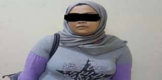 سقوط موظفة سرقت حافظة زميلتها واستولت على 50 ألف جنيه من حسابها بمدينة نصر