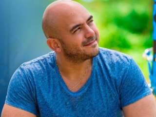 محمود العسيلي يواصل التحضير لأغنيته الجديدة