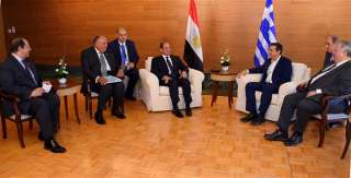 دبلوماسي : القمة المصرية القبرصية اليونانية السادسة ناجحة