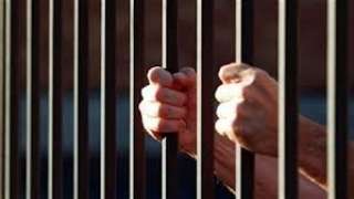 السجن ٣ سنوات لعامل بتهمة الإتجار بالحشيش بمنشأة ناصر