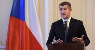 رئيس وزراء التشيك يهدد بالانسحاب من الاتفاق العالمي للهجرة الآمنة والمنظمة
