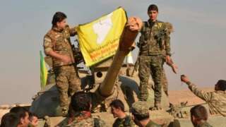 قوات سوريا الديمقراطية تواصل عملياتها العسكرية ضد داعش شرق الفرات