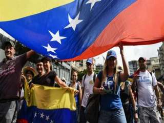 المظاهرات تضرب أمريكا تأيد ودعم  للرئيس الحالي لفنزويلا نيكولاس مادورو