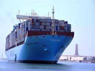 مميش: عبور 154 سفينة قناة السويس بحمولة 10.2 مليون طن خلال 3 أيام