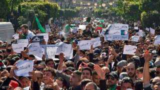 بالفيديو.. المعارضةالجزائرية ترفض قرارات بوتفليقة وتعتبرها ”تمديدا” للعهدة الرابعة